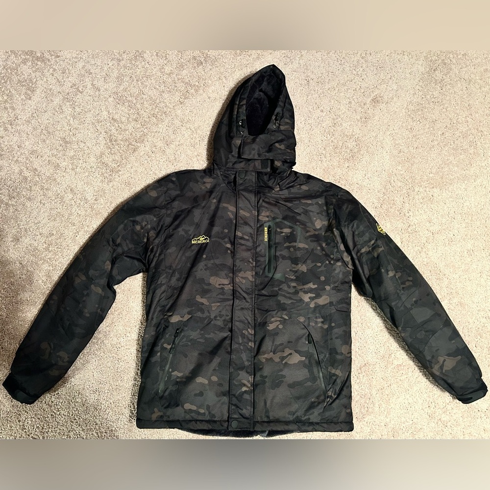 Men’s Winter Coat with Removable Hood